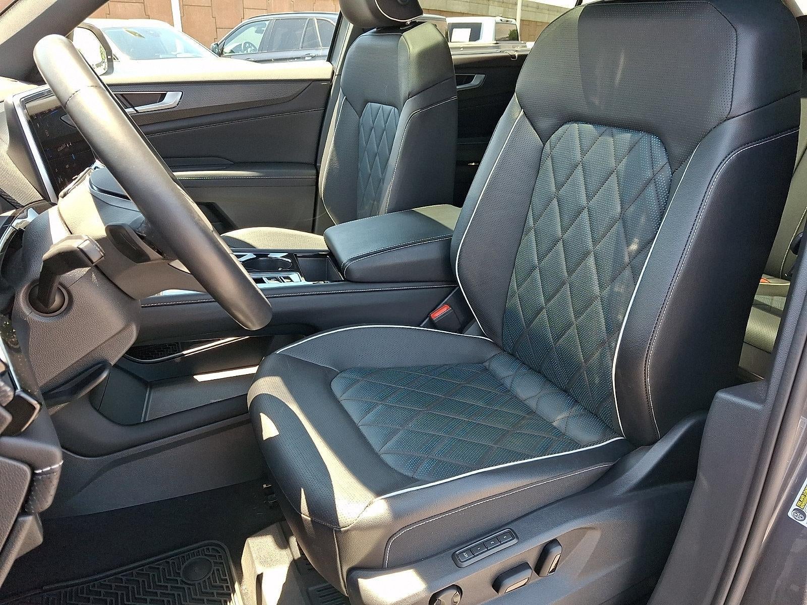 2024 Volkswagen Atlas Cross Sport 2.0T SEL Premium R-Line 4MOTION