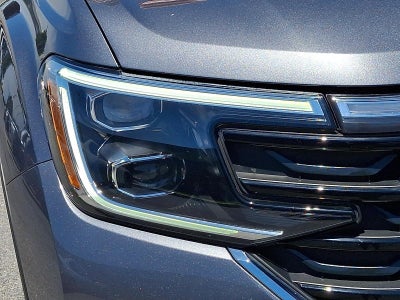 2024 Volkswagen Atlas Cross Sport 2.0T SEL Premium R-Line 4MOTION