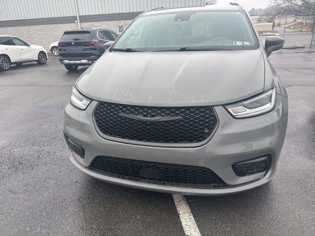 2022 Chrysler Pacifica Touring L FWD