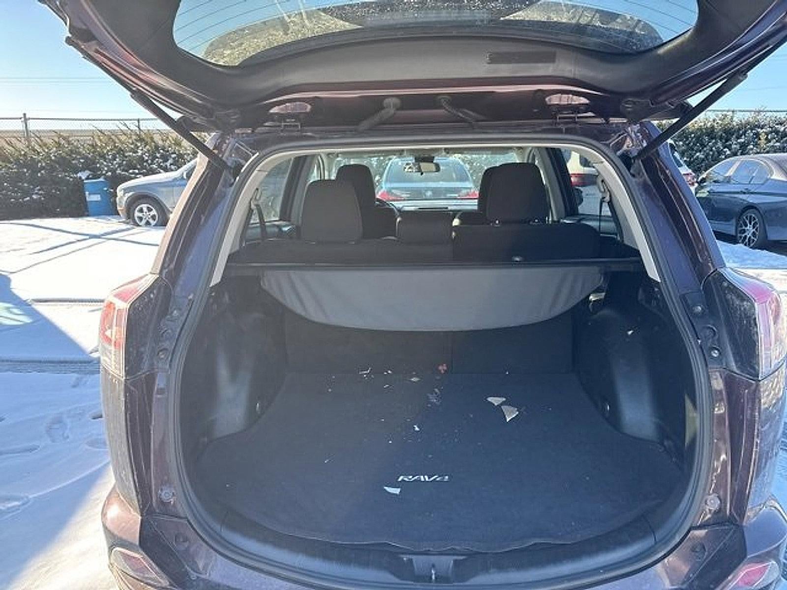 2018 Toyota RAV4 XLE AWD (Natl)