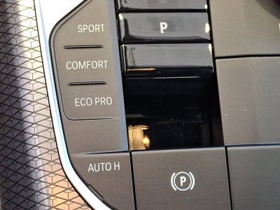 2025 BMW 330i xDrive Sedan