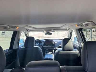 2025 Nissan Pathfinder Platinum 4WD