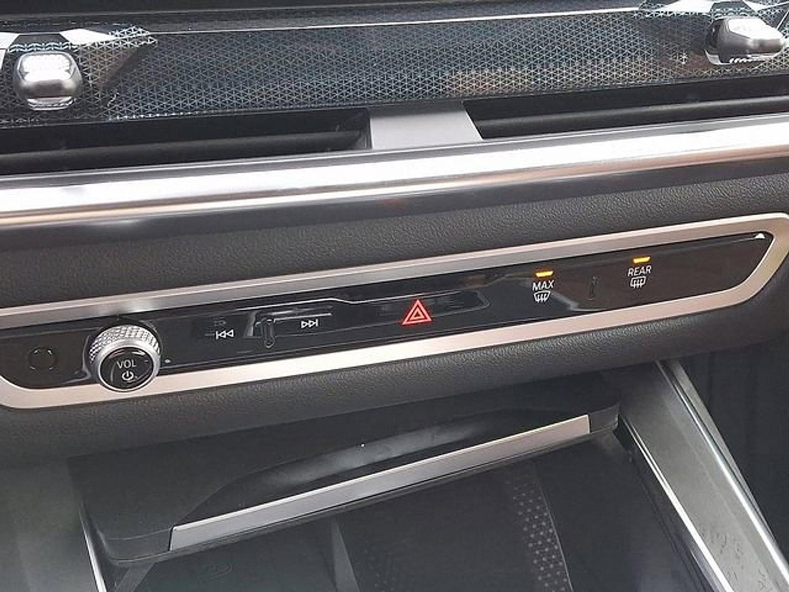 2026 BMW X7 xDrive40i Sports Activity Vehicle