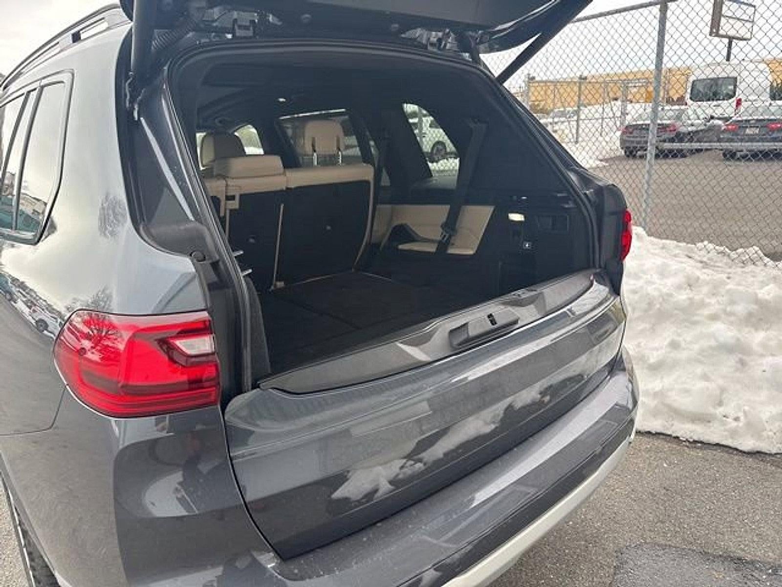 2022 BMW X7 xDrive40i Sports Activity Vehicle