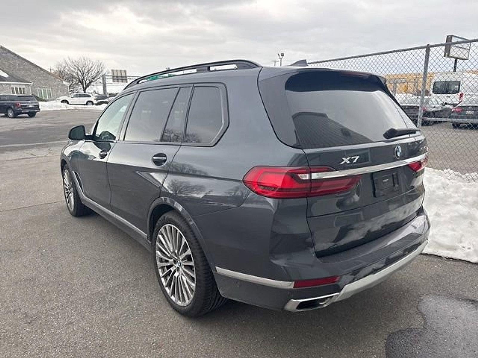 2022 BMW X7 xDrive40i Sports Activity Vehicle