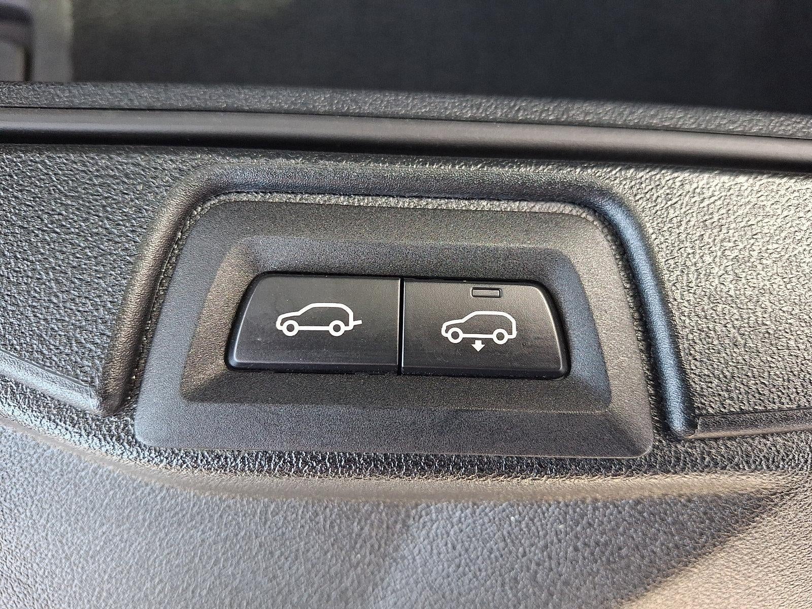2022 BMW X7 M50i Sports Activity Vehicle