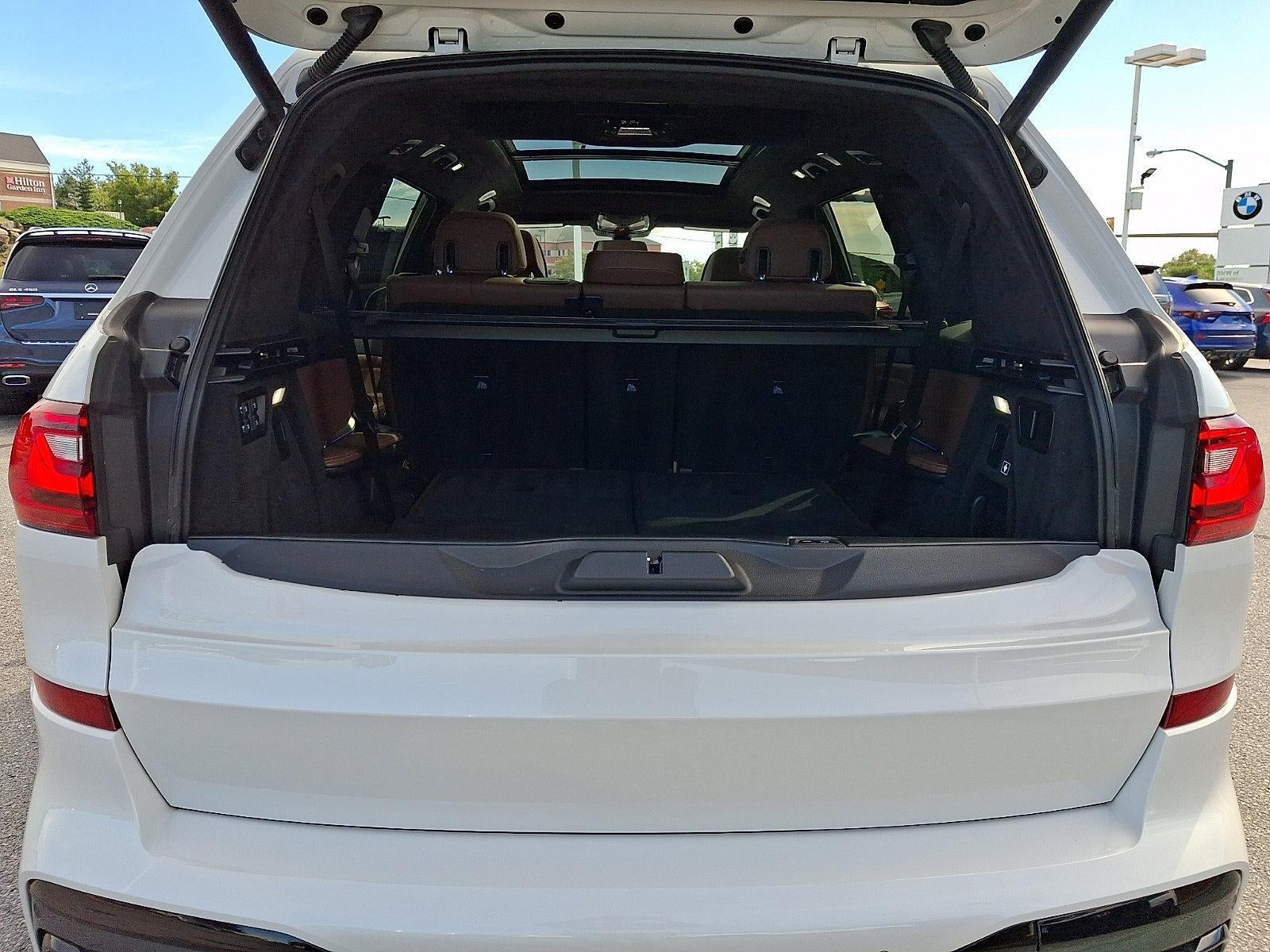 2022 BMW X7 M50i Sports Activity Vehicle