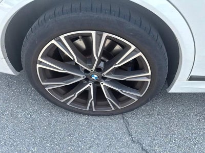 2022 BMW X7 M50i Sports Activity Vehicle