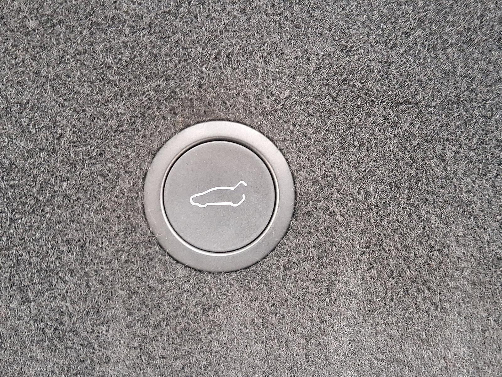 2023 Tesla Model S Plaid AWD