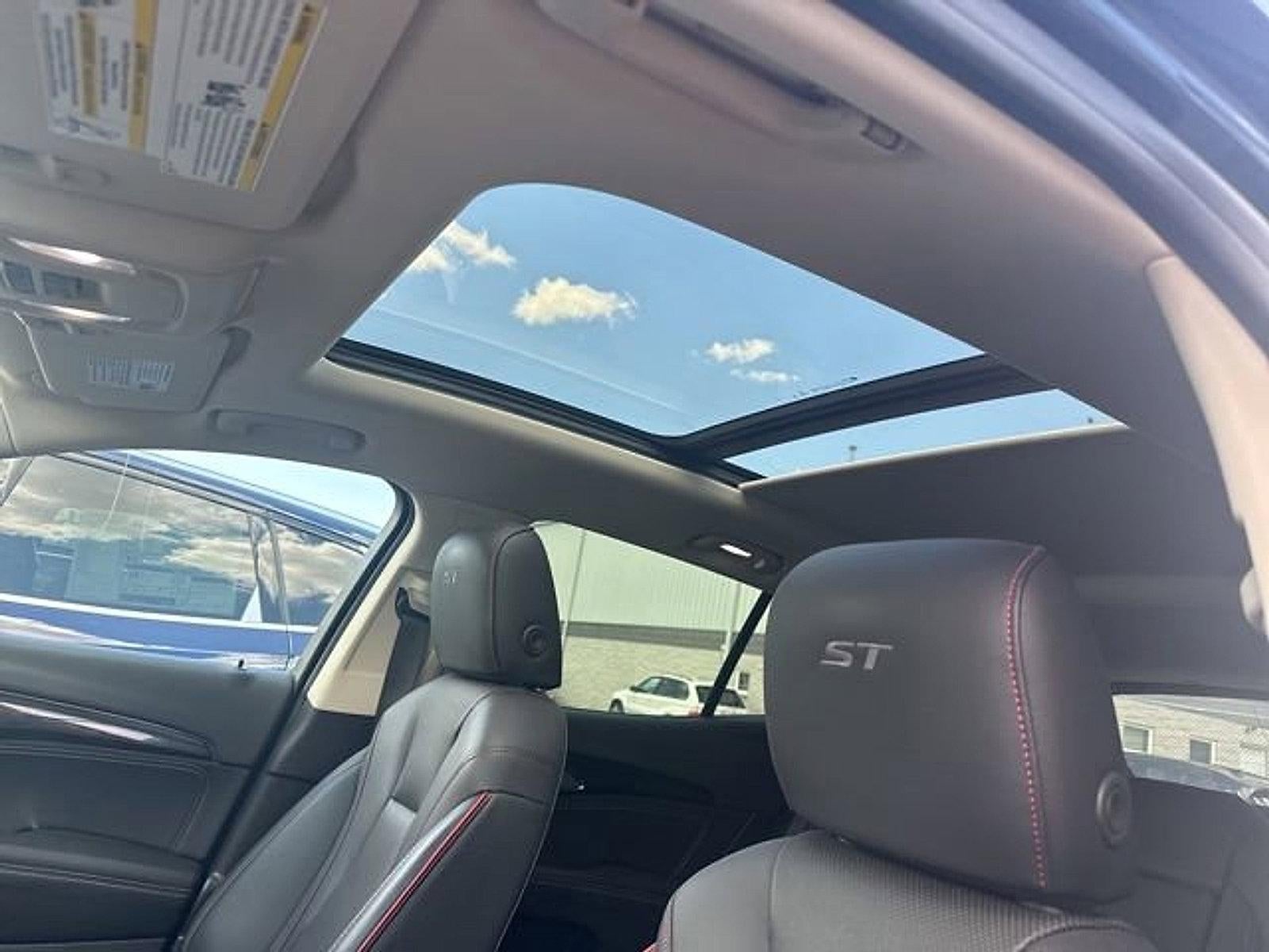 2023 Buick Envision AWD 4dr Essence