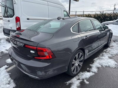2022 Volvo S90 Recharge Plug-In Hybrid T8 eAWD PHEV R-Design Extended Range