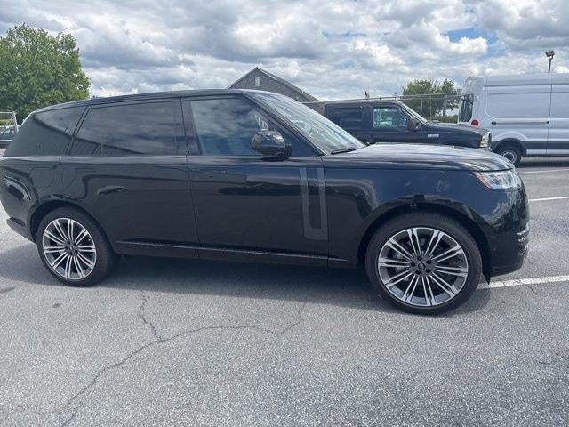 2025 Land Rover Range Rover P400 SE LWB 7 Seat