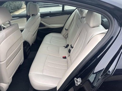 2023 BMW 530e xDrive Plug-In Hybrid