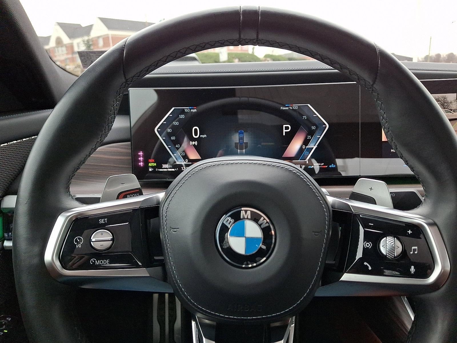 2023 BMW 760i xDrive Sedan