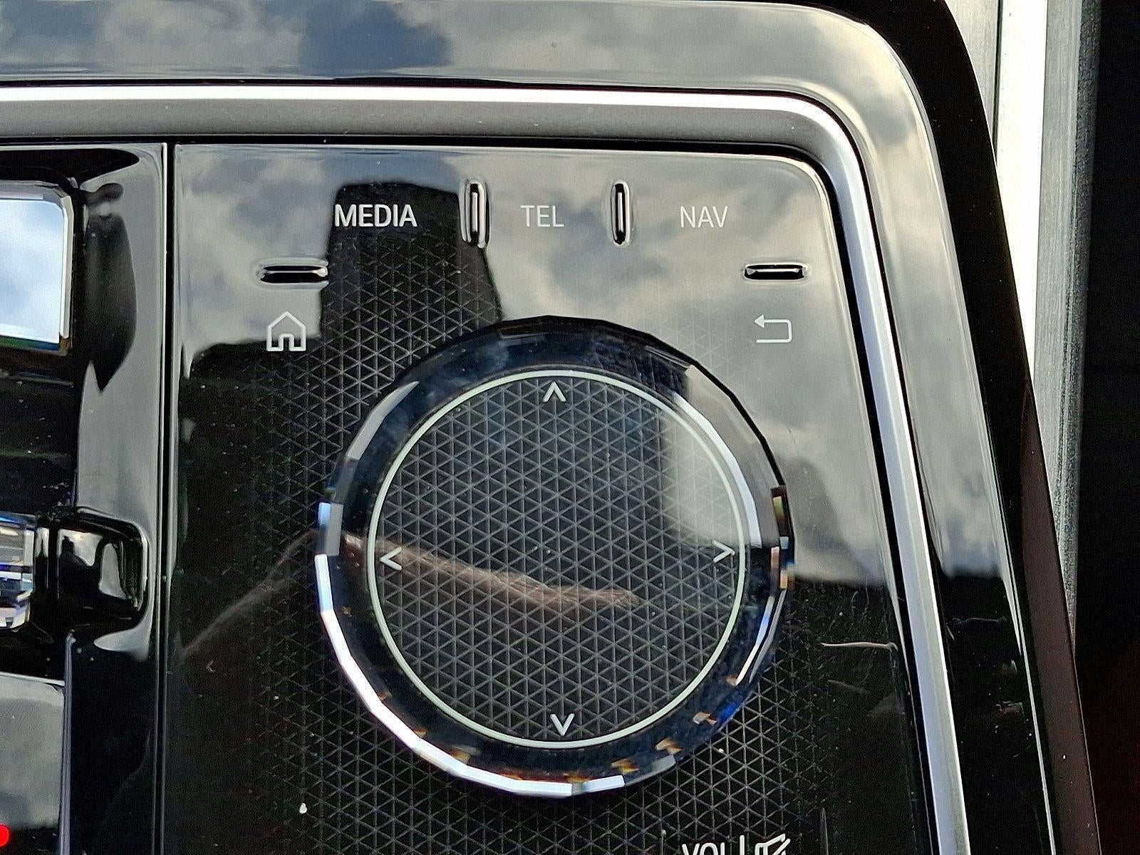 2023 BMW 760i xDrive Sedan