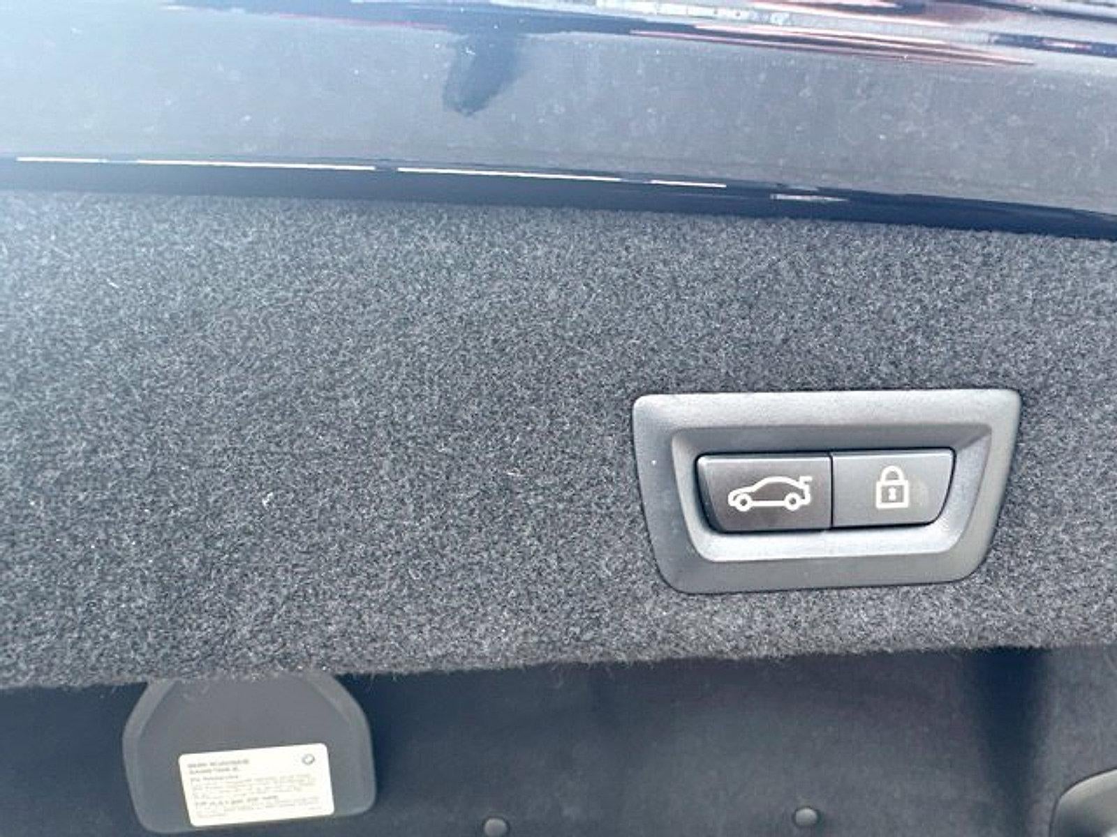2022 BMW 750i xDrive Sedan