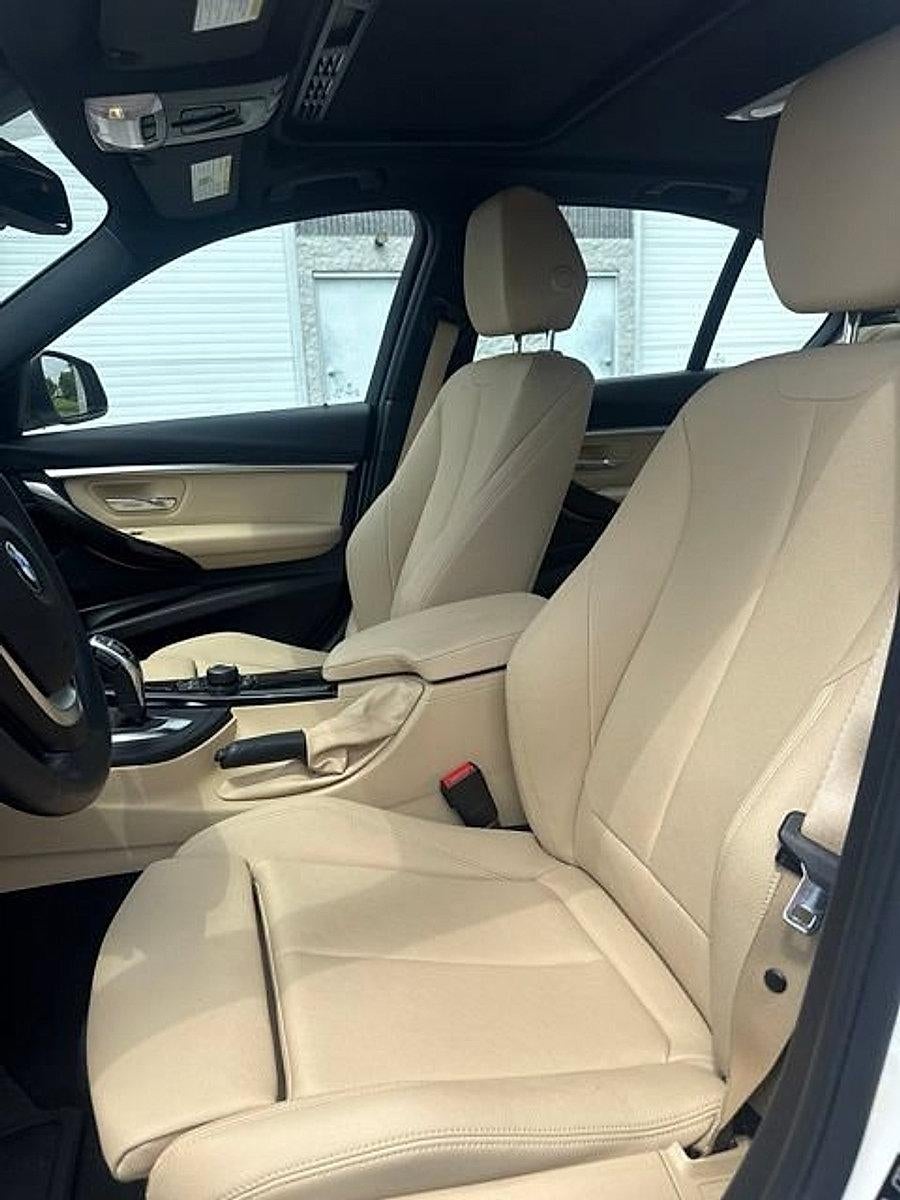 2018 BMW 330i xDrive Sedan