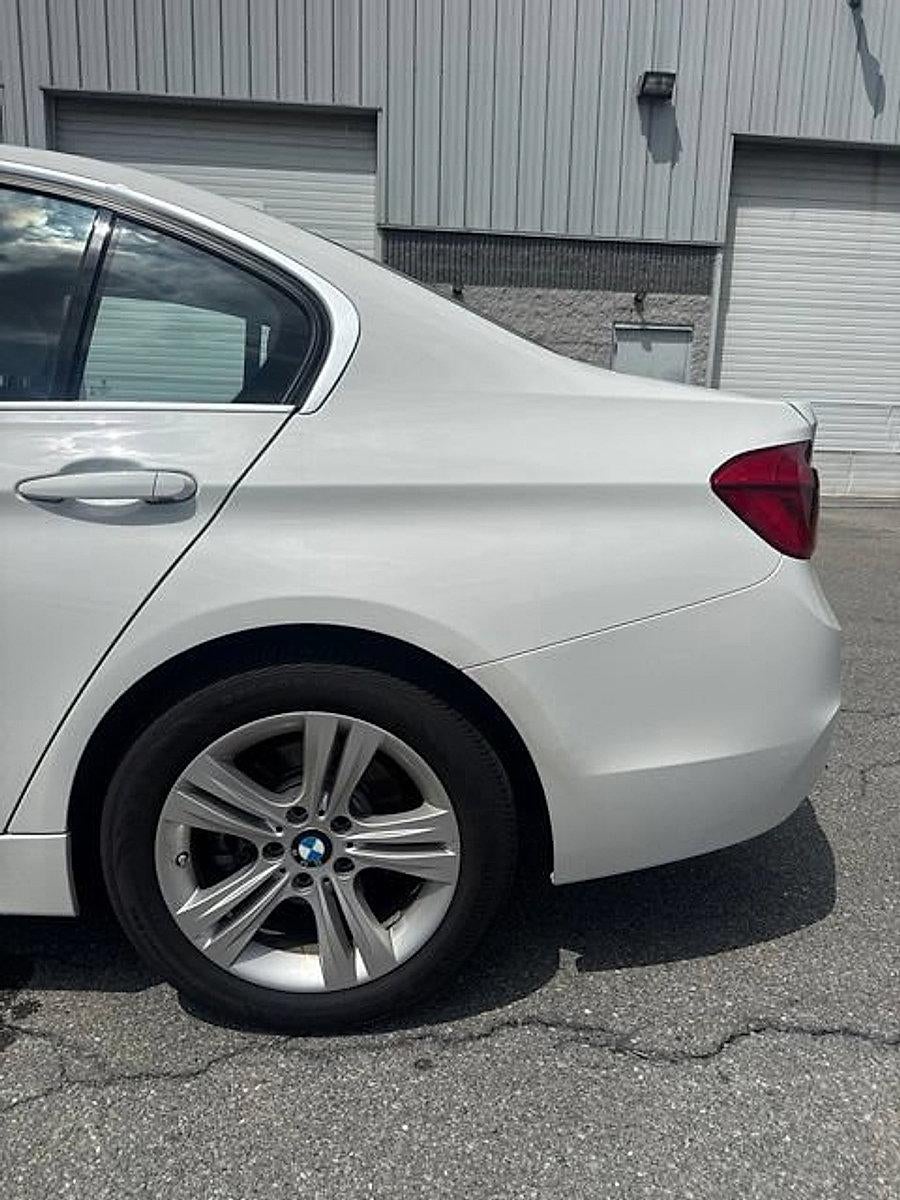 2018 BMW 330i xDrive Sedan
