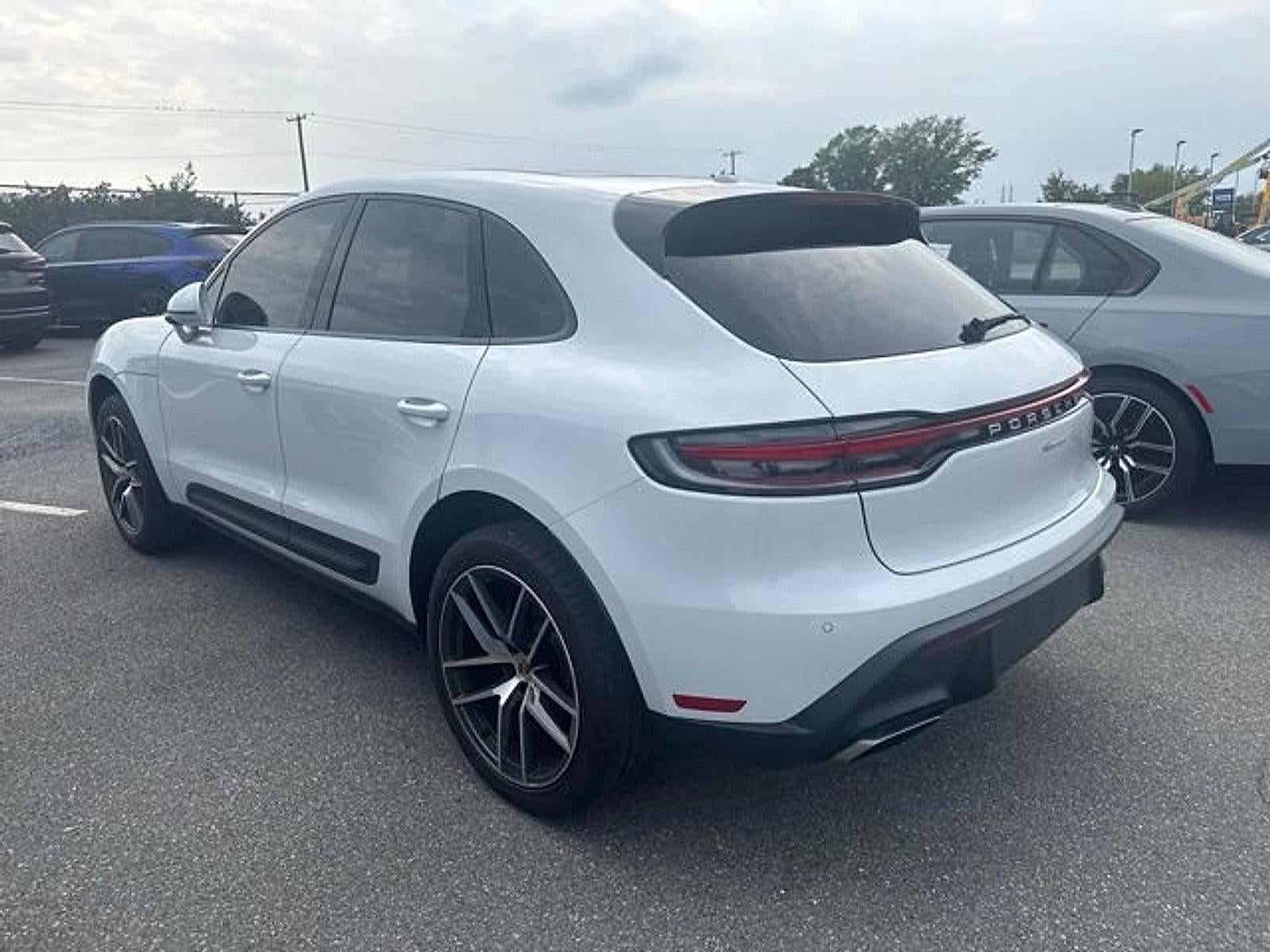 2024 Porsche Macan AWD