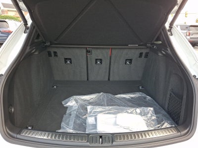2024 Porsche Macan AWD