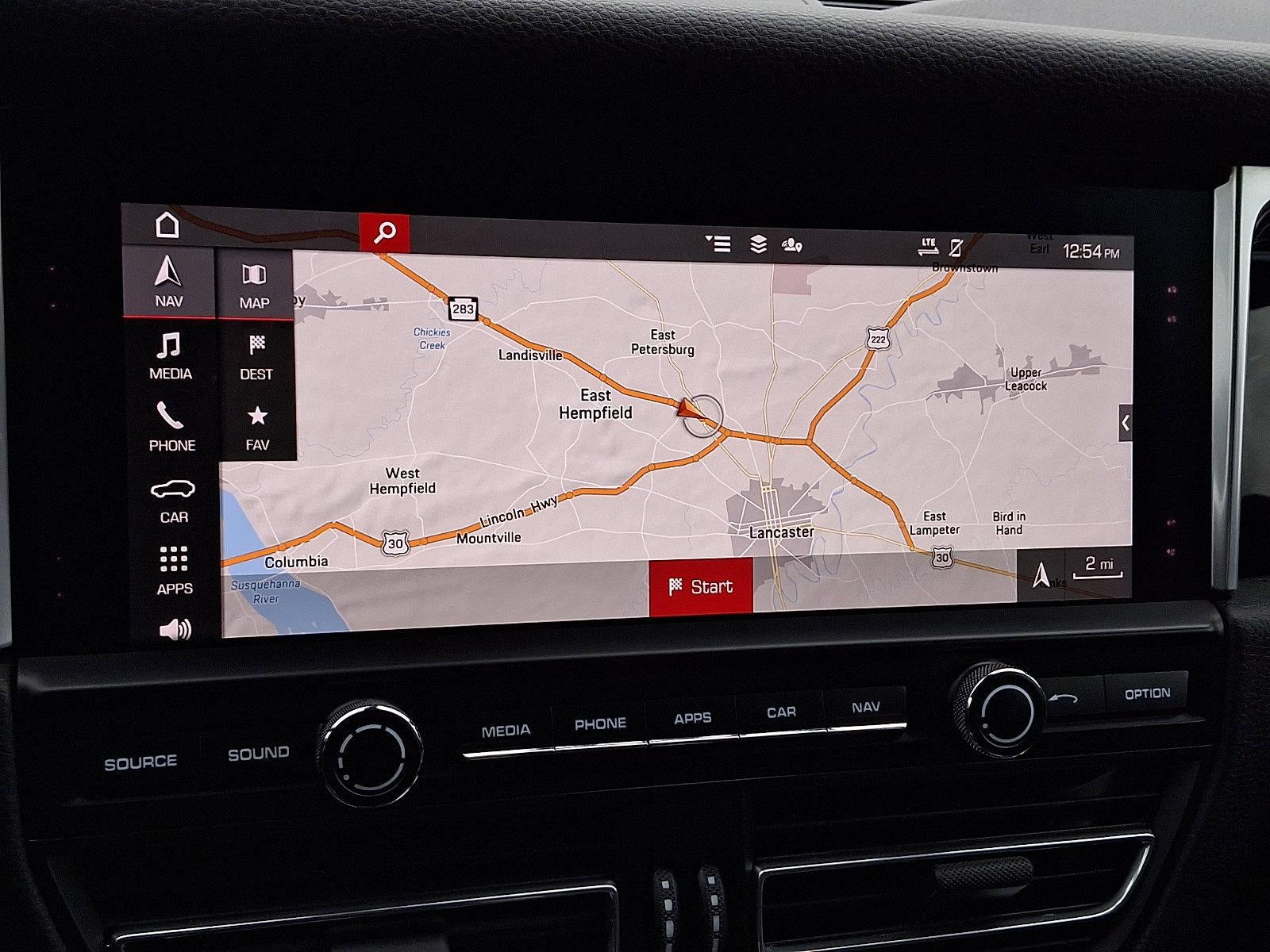 2021 Porsche Macan AWD