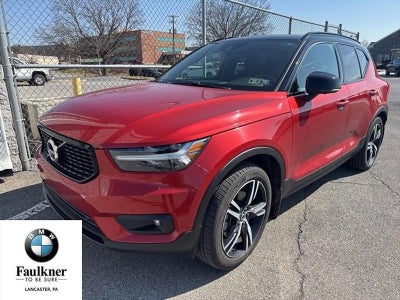 2021 Volvo XC40 T5 AWD R-Design