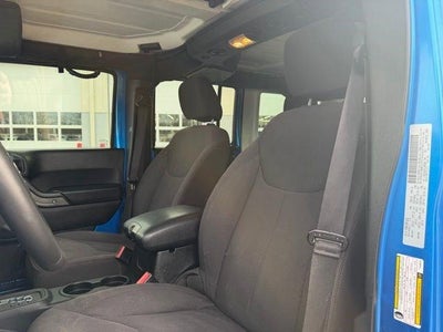 2015 Jeep Wrangler Unlimited 4WD 4dr Sport