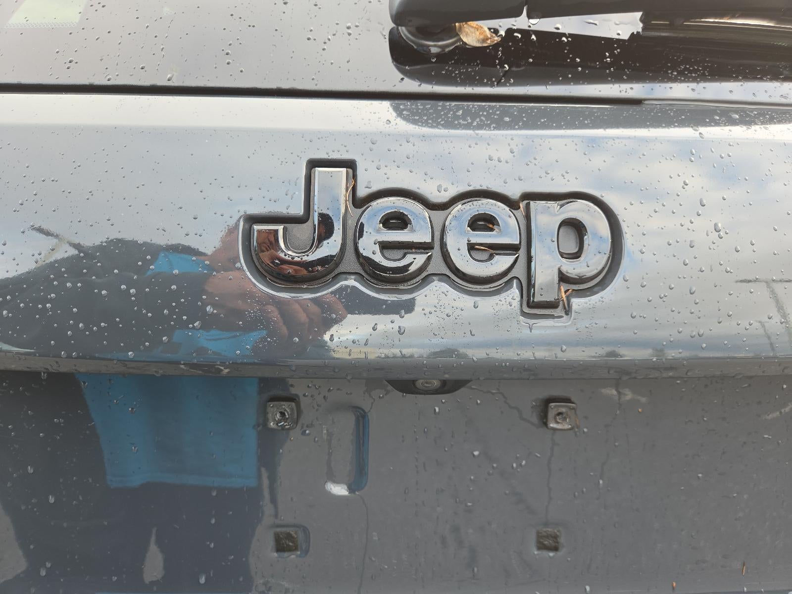 2018 Jeep Grand Cherokee Altitude 4x4 *Ltd Avail*