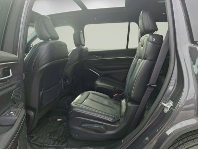 2025 Jeep Grand Cherokee L Limited 4x4