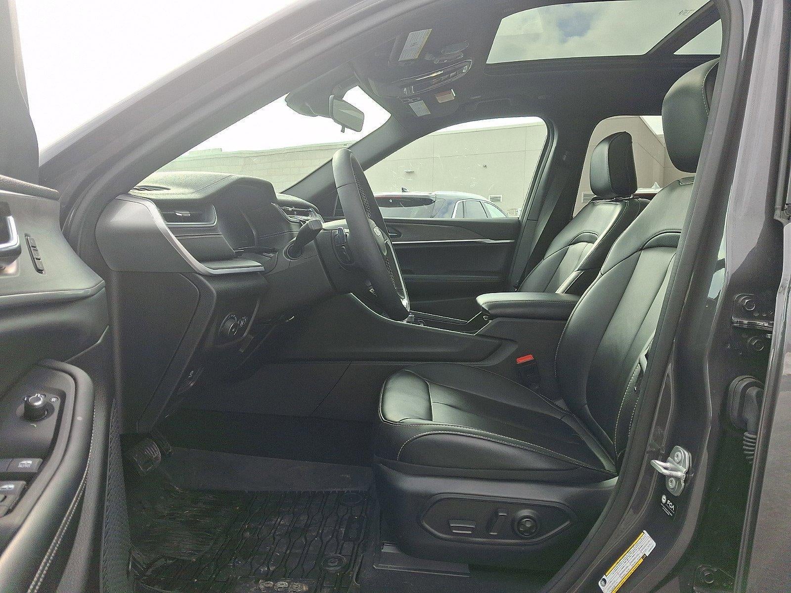 2025 Jeep Grand Cherokee L Limited 4x4