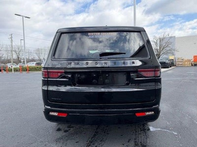 2022 Jeep Wagoneer Series III Carbide 4x4