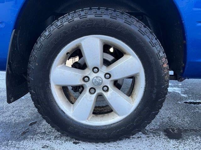 2015 RAM 1500 4WD Quad Cab 6.4 Ft Box Express