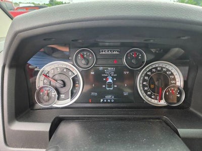 2015 RAM 1500 4WD Quad Cab 6.4 Ft Box Big Horn