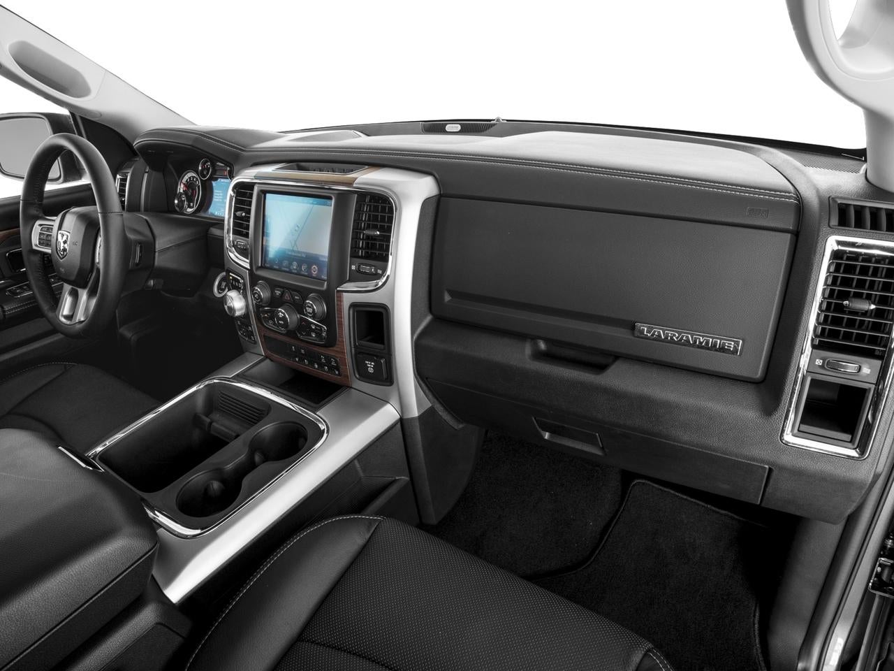 2017 RAM 1500 Laramie 4x4 Crew Cab 5'7" Box