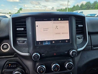 2022 RAM 1500 Big Horn 4x2 Quad Cab 6'4" Box