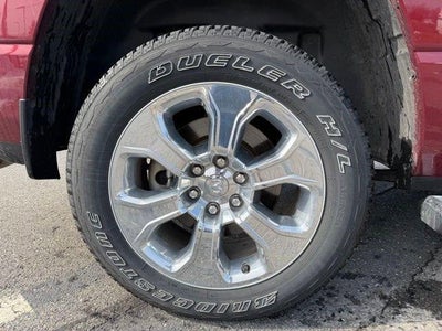 2021 RAM 1500 Big Horn 4x4 Crew Cab 5'7" Box