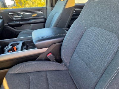2019 RAM 1500 Big Horn/Lone Star 4x4 Crew Cab 6'4" Box