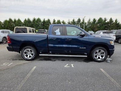 2019 RAM 1500 Big Horn/Lone Star 4x4 Quad Cab 6'4" Box