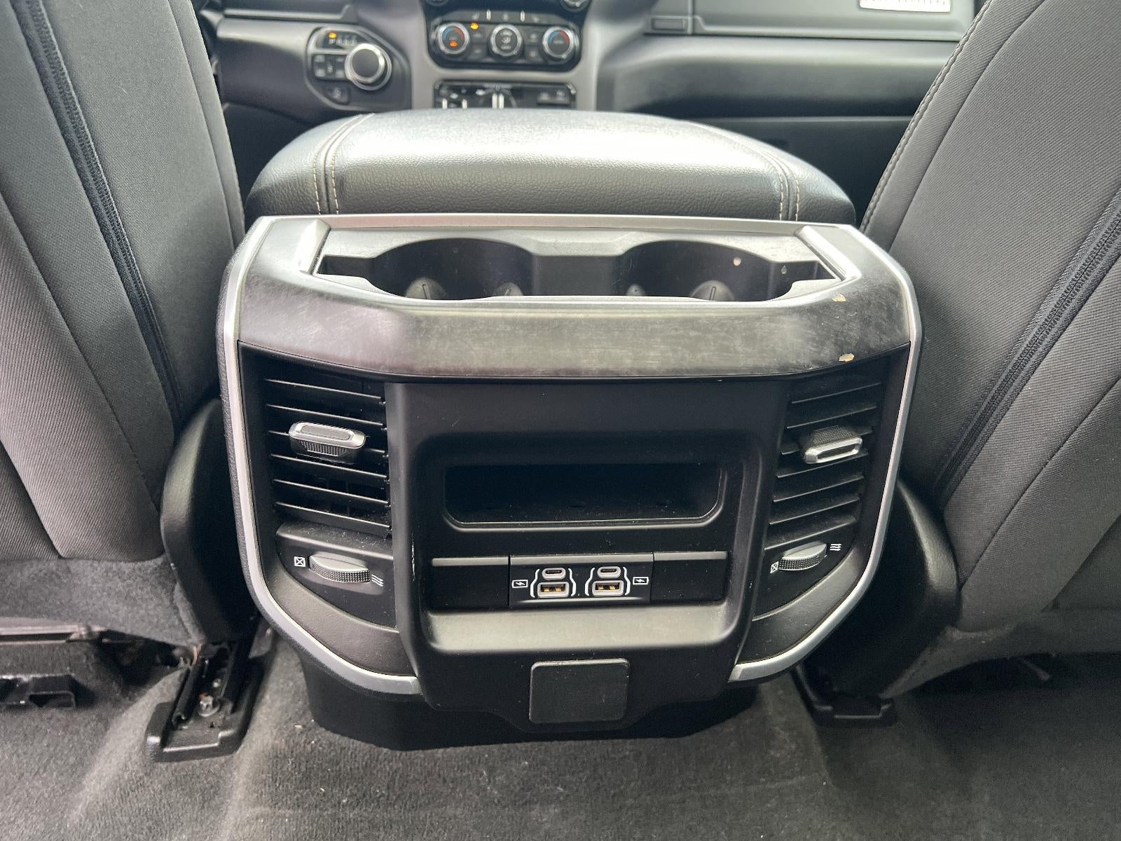 2022 RAM 1500 Big Horn 4x4 Crew Cab 5'7" Box