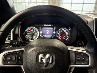 2022 RAM 1500 Big Horn 4x4 Crew Cab 5'7" Box