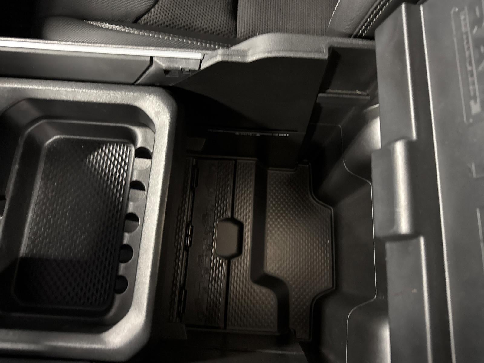 2022 RAM 1500 Big Horn 4x4 Crew Cab 5'7" Box