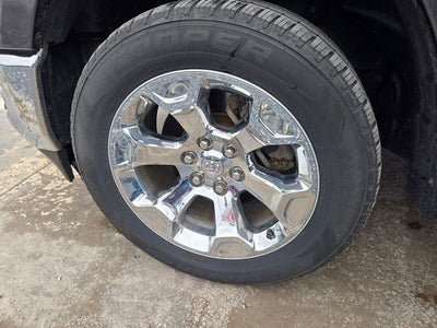 2019 RAM 1500 Big Horn/Lone Star 4x4 Crew Cab 5'7" Box