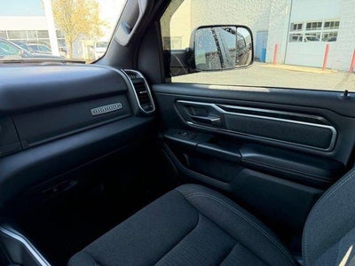 2019 RAM 1500 Big Horn/Lone Star 4x4 Crew Cab 5'7" Box