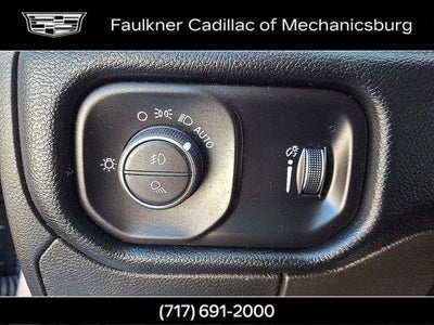 2020 RAM 1500 Big Horn 4x4 Crew Cab 5'7" Box