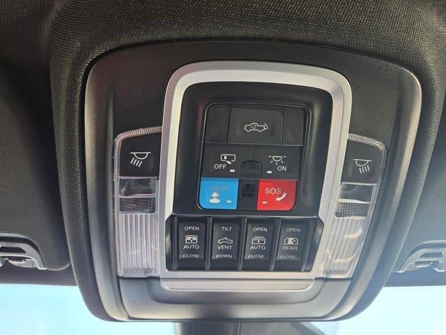 2025 RAM 1500 Limited 4x4 Crew Cab 5'7" Box