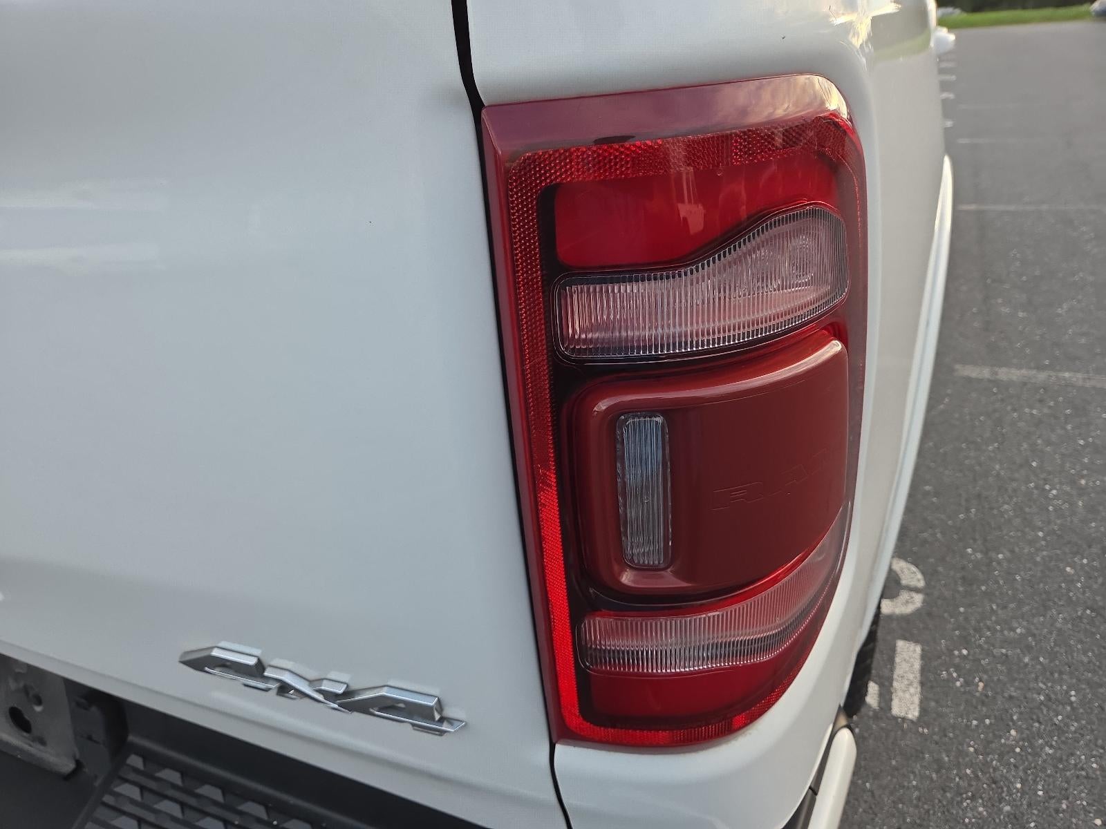 2019 RAM 1500 Limited 4x4 Crew Cab 5'7" Box