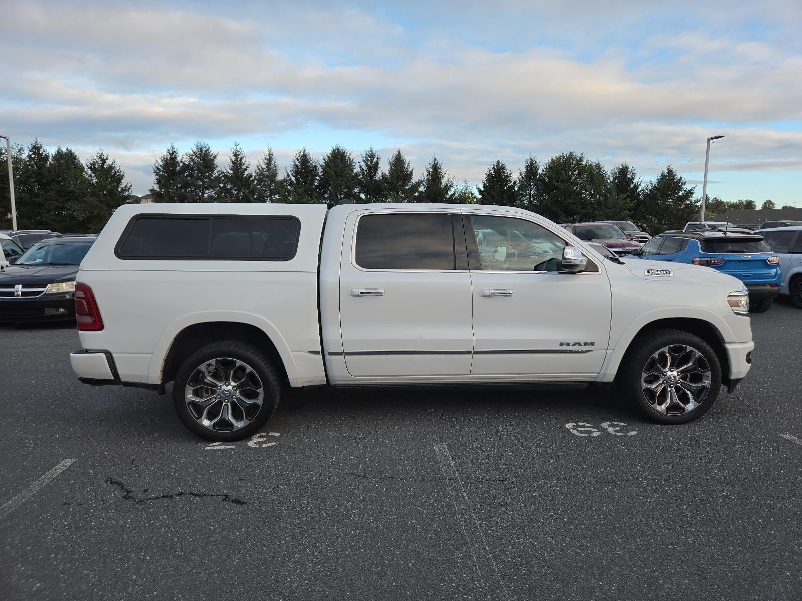 2019 RAM 1500 Limited 4x4 Crew Cab 5'7" Box