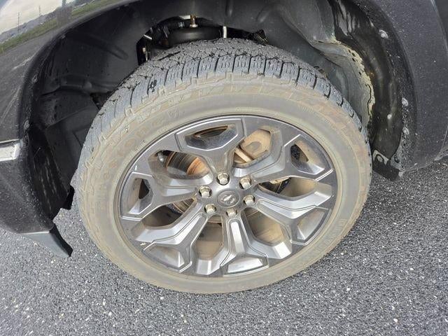 2021 RAM 1500 Limited 4x4 Crew Cab 5'7" Box