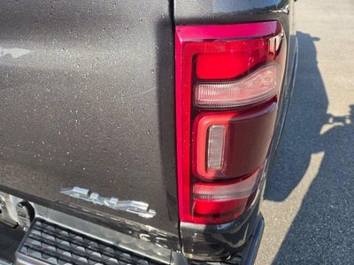 2019 RAM 1500 Limited 4x4 Crew Cab 5'7" Box