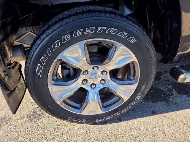 2021 RAM 1500 Laramie 4x4 Crew Cab 5'7" Box